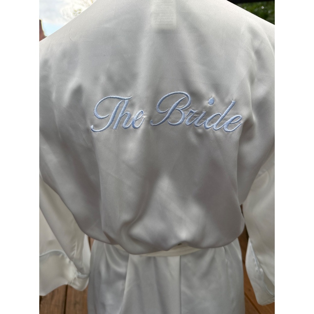 In Bloom by Jonquil The Bride White Satin Robe Blue Embroidery Size Medium